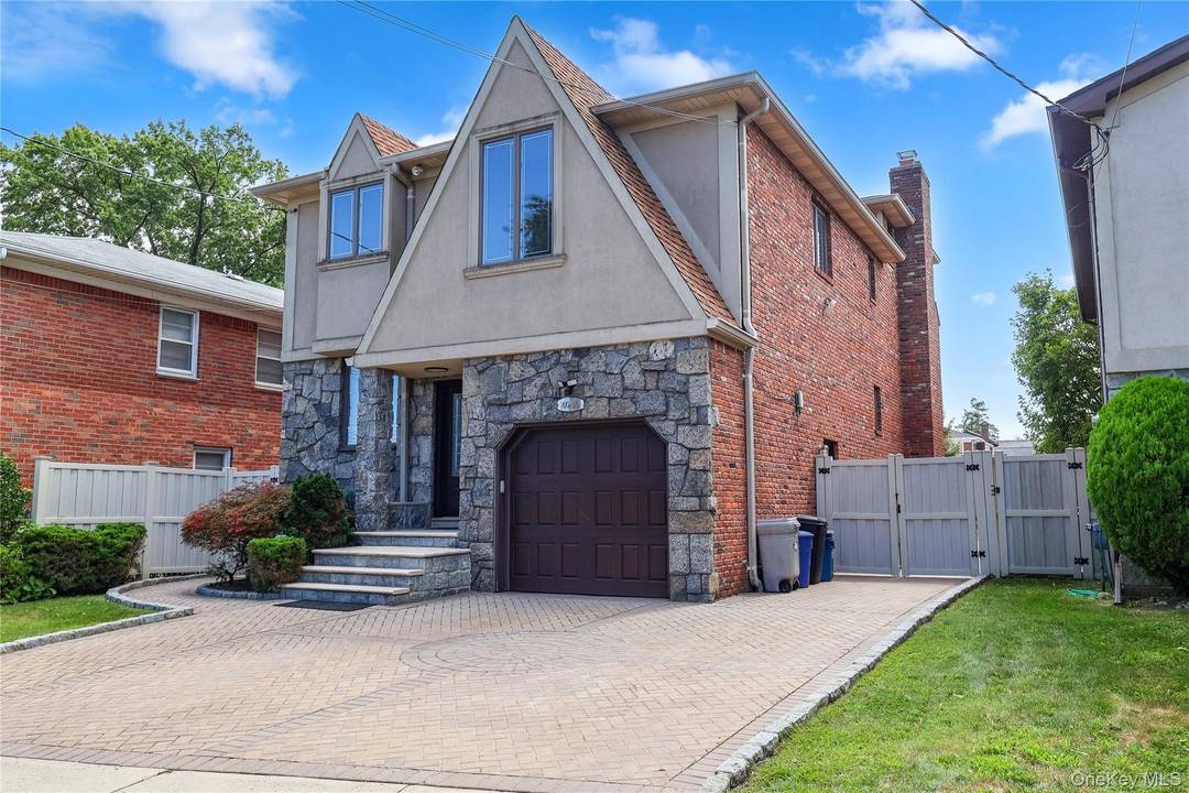 Large Brick Multi Level One Family Home, Fantastic location in Bayside, close to shopping and transportation.