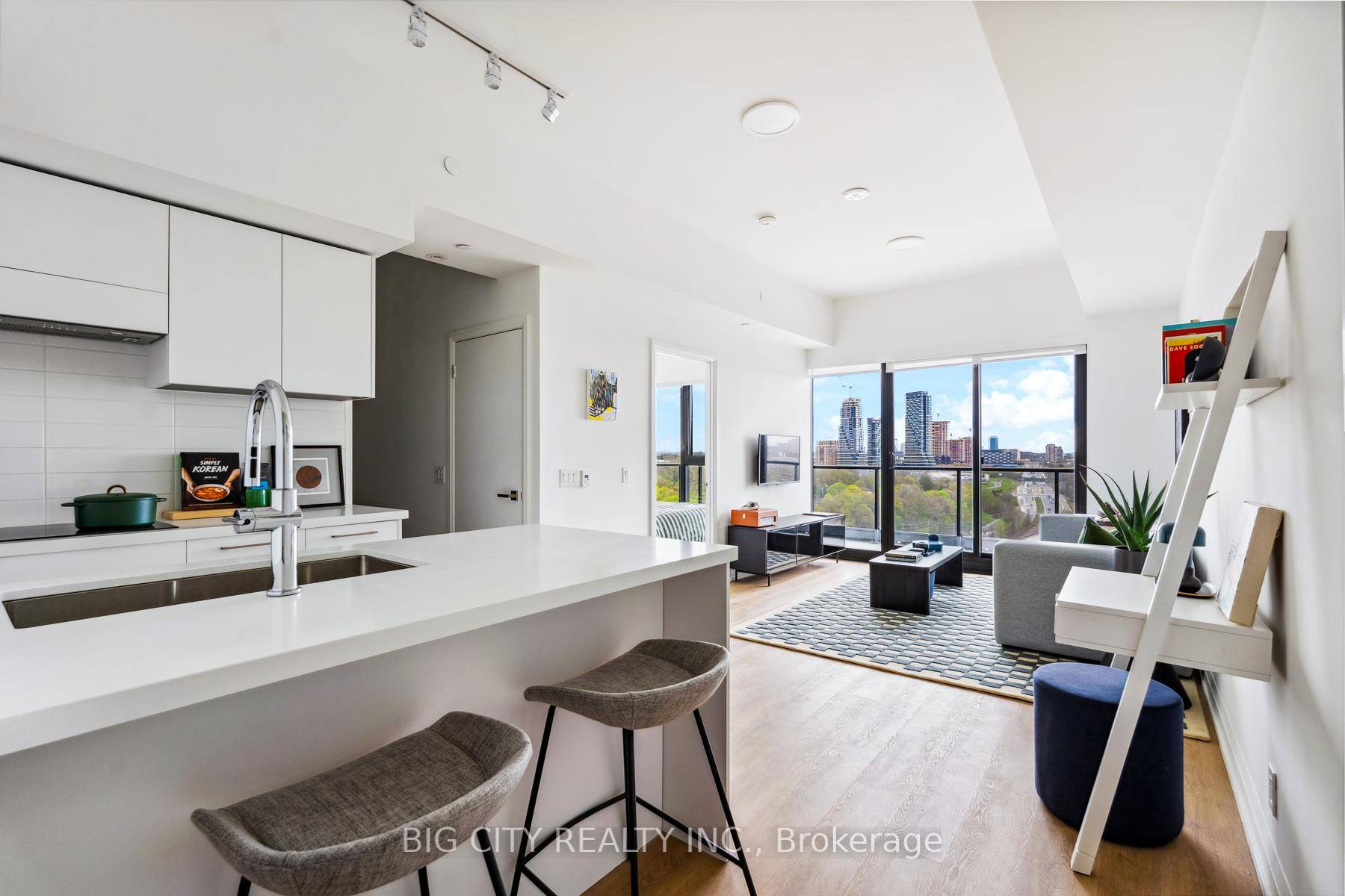 Welcome To 36 Brentcliffe Luxury Rentals !