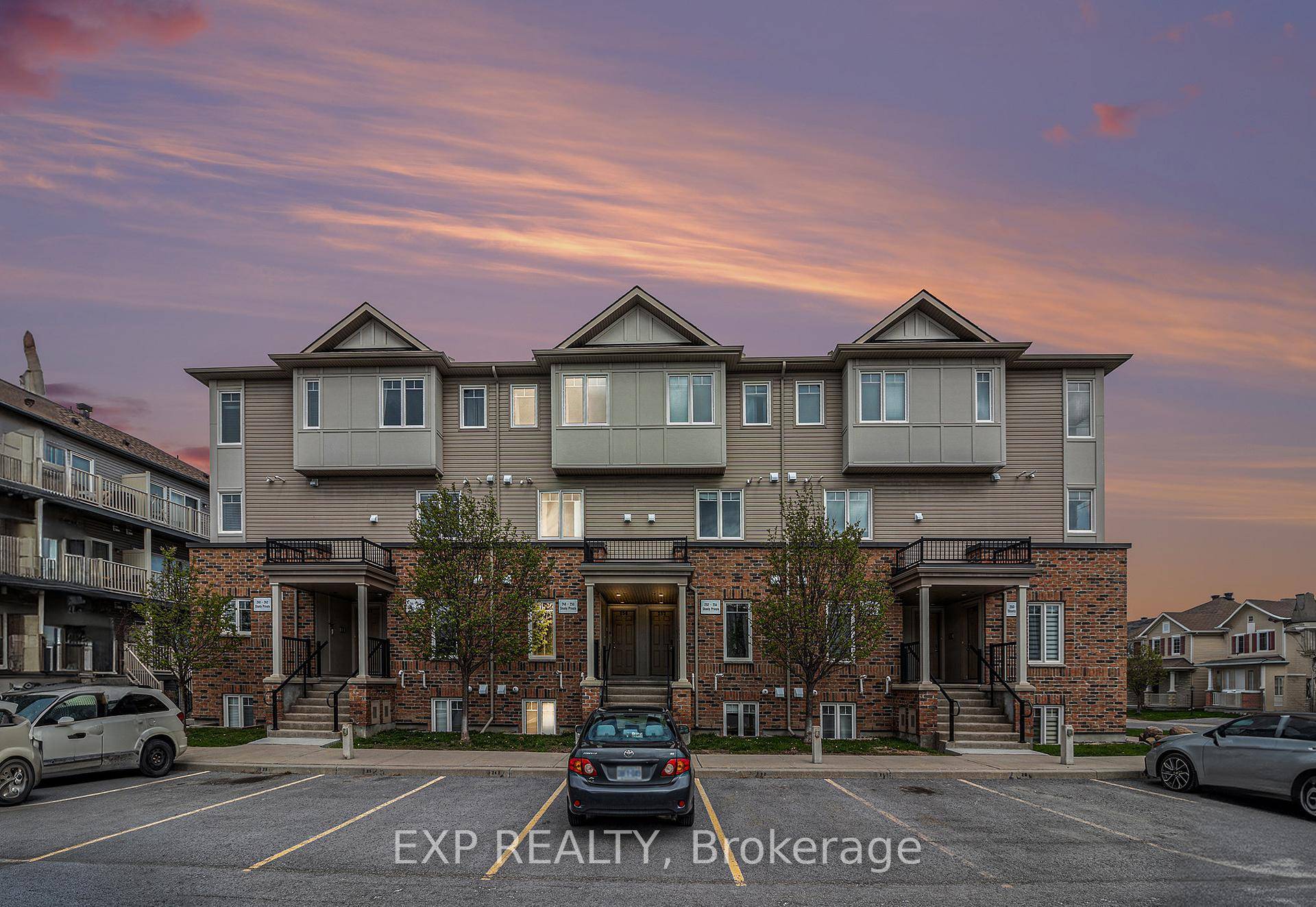 Welcome to this bright and spacious 2 bedroom, 2 bath upper level condo townhome, ideally located across from the Minto Recreation Complex in the heart of family friendly Barrhaven.