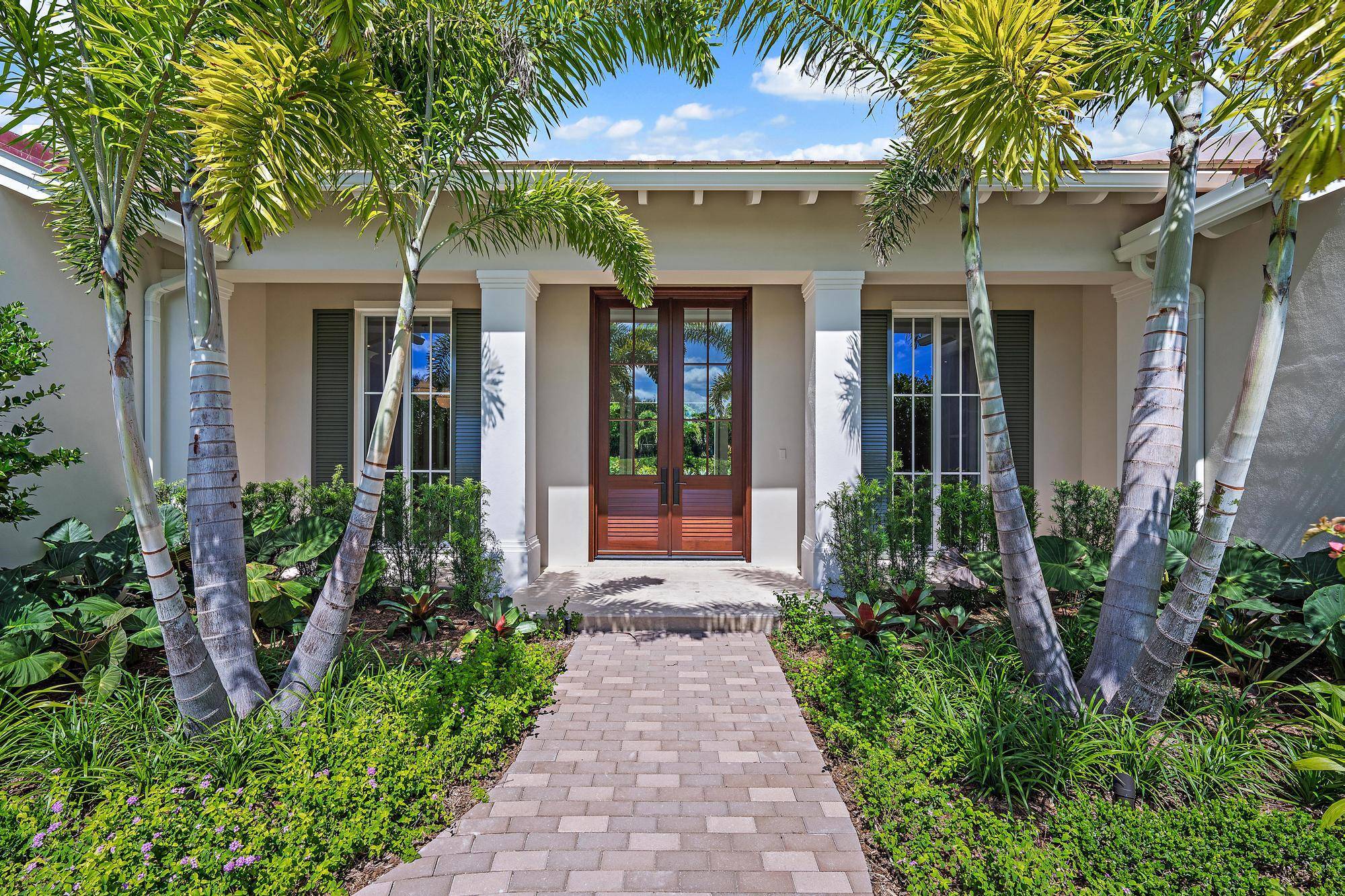 Now complete in Bluewater Cove this stunning home is ready to welcome you !