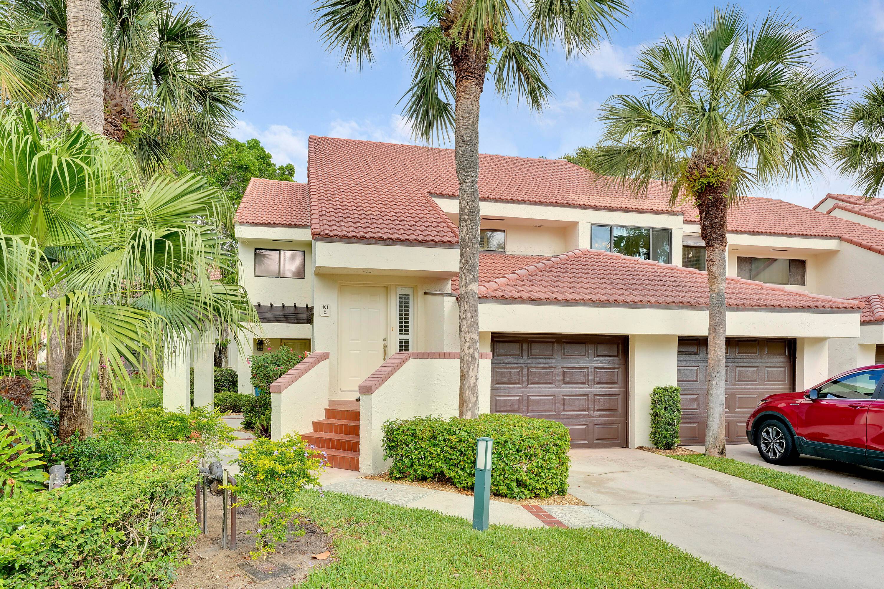 Newly offered corner unit in Sea Oats of Juno Beach.