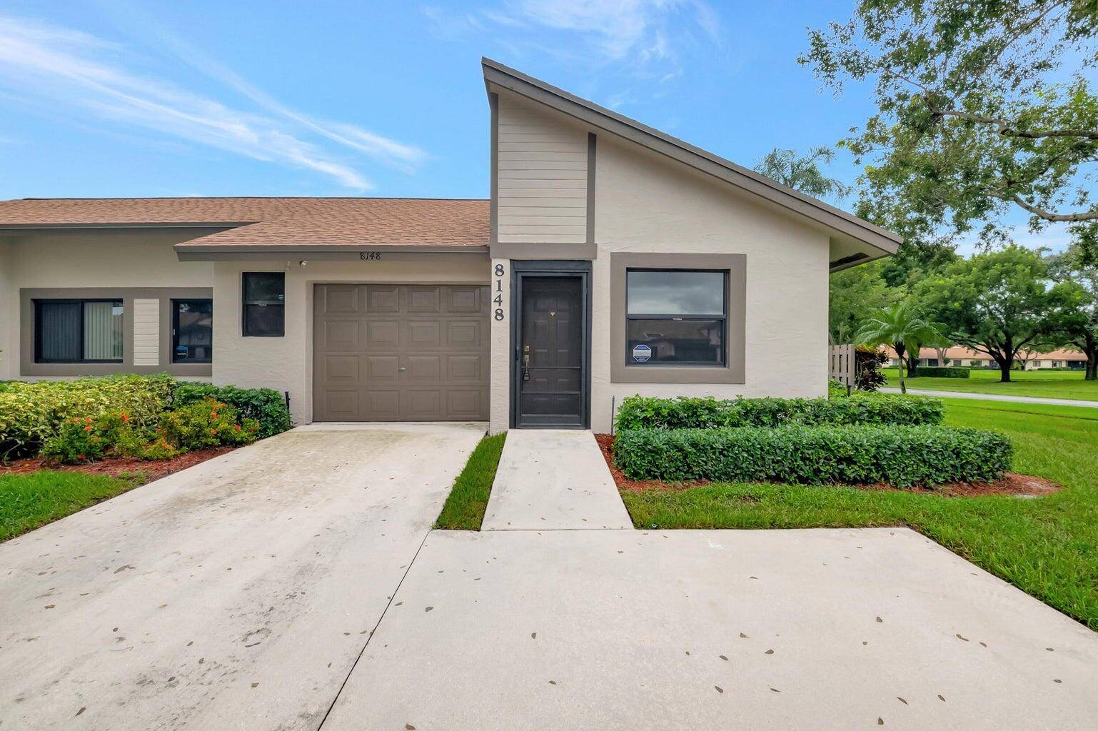 WELCOME TO SUMMERWINDS.. MOVE RIGHT INTO THE TOTALLY REDONE 2 BEDROOM 2 BATH 1 CAR GARAGE HOME.