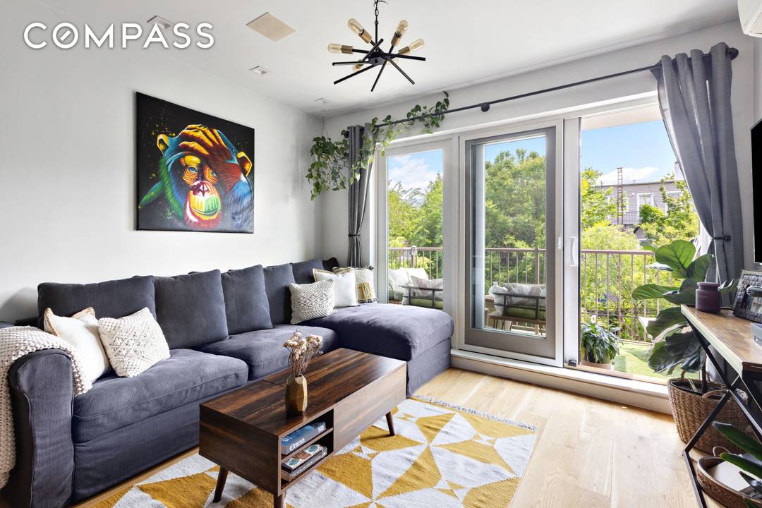 Sun filled and beautifully finished, this one bedroom home offers private outdoor space, refined modern interiors, and an ideal Williamsburg location.