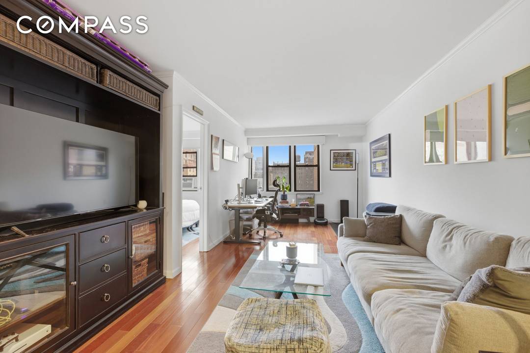 One Bedroom Co op in Prime Gramercy Ideally situated in the heart of Gramercy, this spacious one bedroom, one bath co op was thoughtfully converted from an oversized alcove studio, ...
