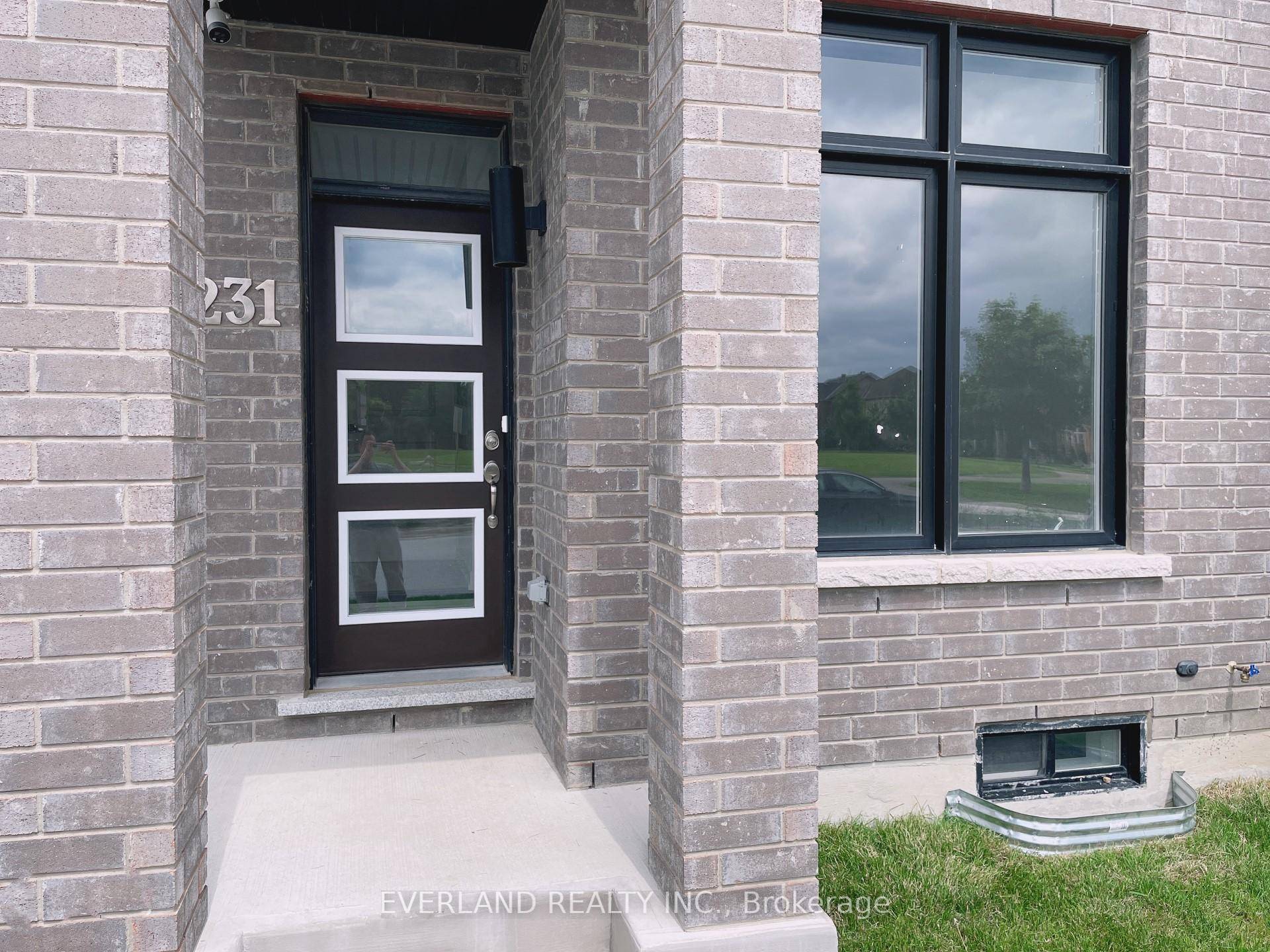 One Bedroom Basement Unit with Separate Entrance in Community Of Cornell.