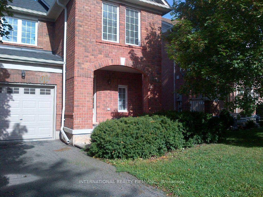 FURNISHED.. FURNISHED. Immaculate 3 Bedroom End Unit townhouse on quiet crescent in west Oakville.