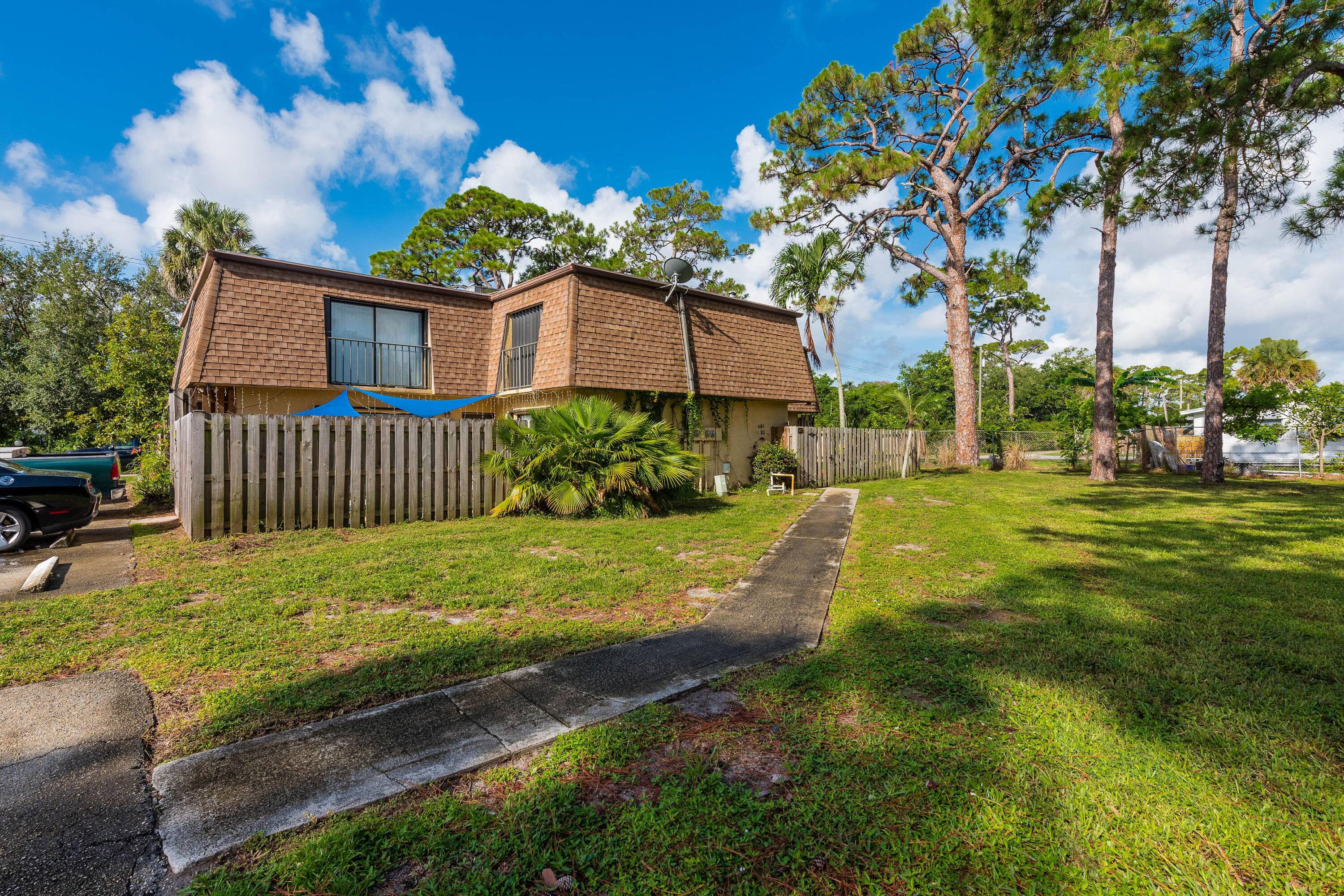 Live the Palm Beach lifestyle in this charming and fully renovated 2 bedroom, 2.