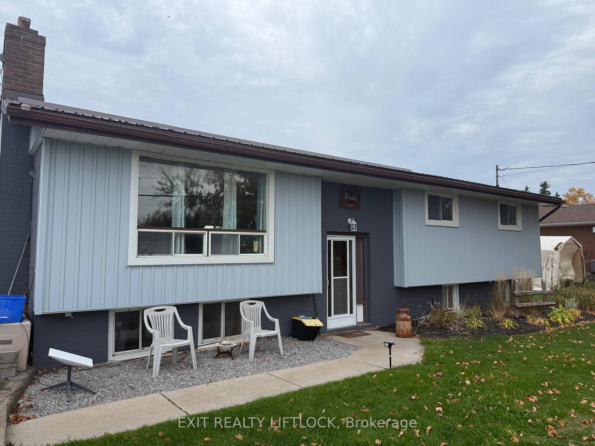 Welcome to this charming three plus one bedroom, two bath raised bungalow nestled in the desirable Ennismore area, near Pigeon Lake.