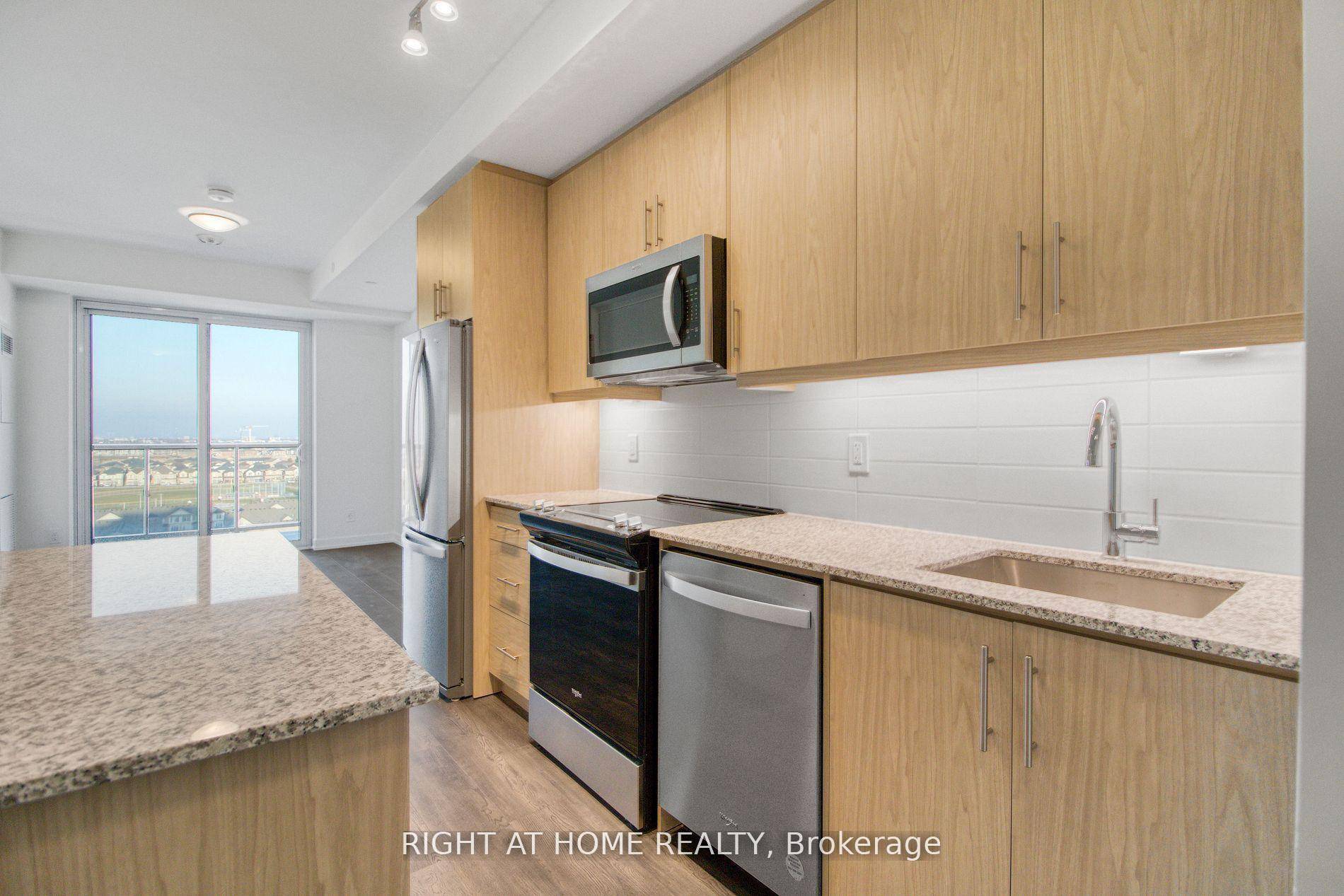 Rare opportunity to live in this 1 bedroom 1 bathroom lower penthouse condo with beautiful views !