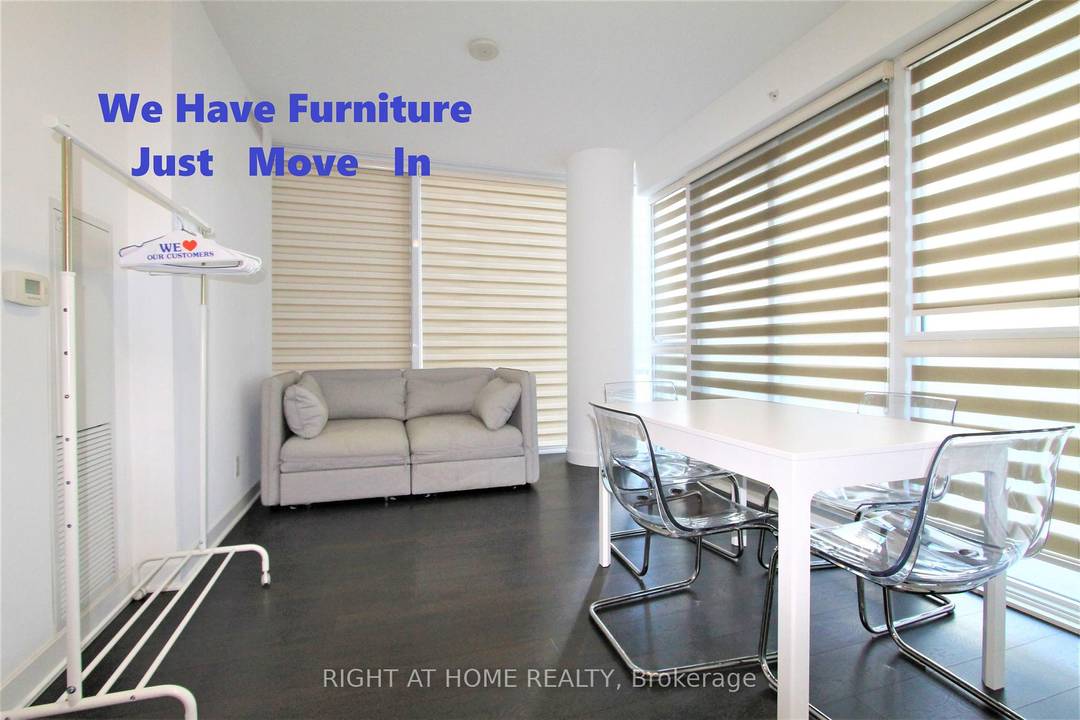 Corner Unit Very Bright !