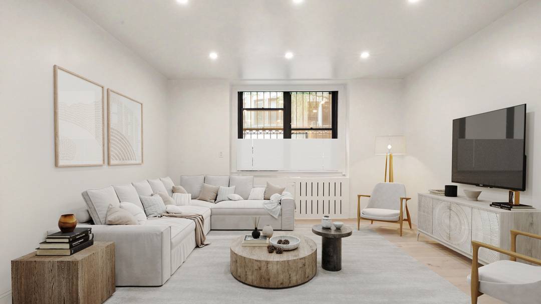 Welcome to 252 West 85th Street, a well maintained 10 story co op with 38 units, conveniently located between Broadway and West End Avenue.