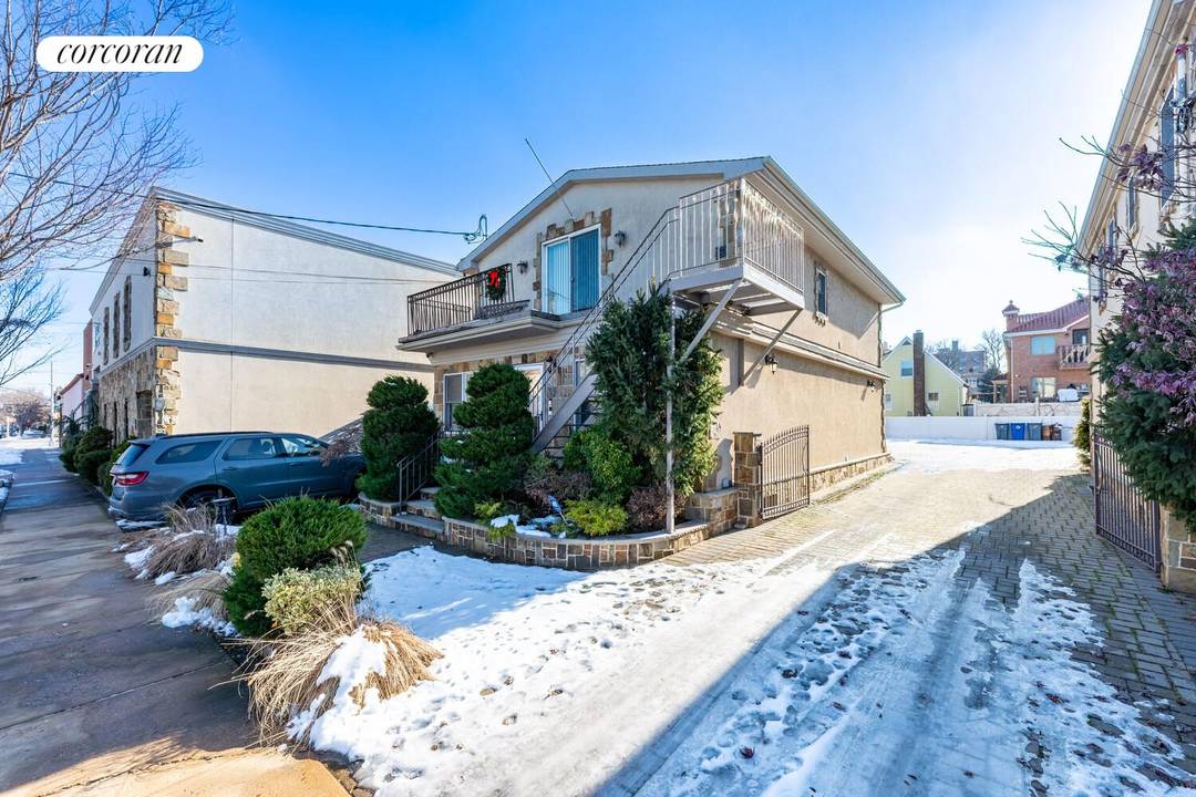 Investor Opportunity Luxury Two Family with Strong Cash Flow Owner's Unit Option 162 16 77th Road presents a rare opportunity to acquire a gut renovated, income producing two family home ...
