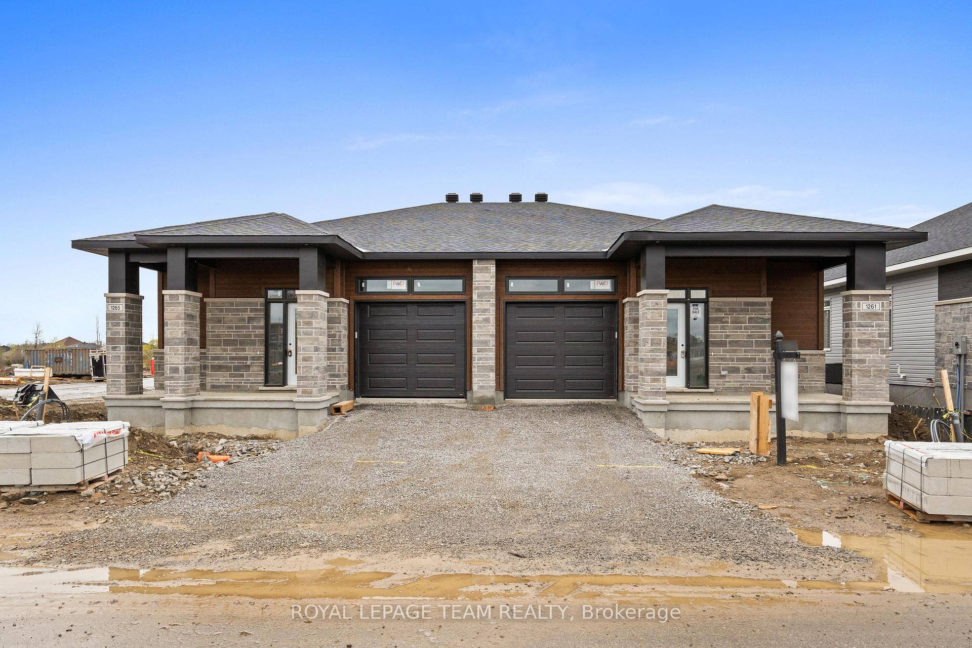 An Open House will be held at 1 Duke Street on Saturday, May 24th from 2pm 4pm amp ; Monday, May 26th from 11am 1pm.