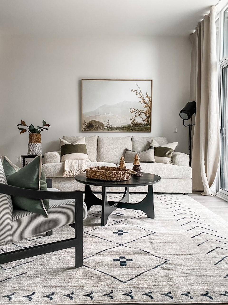 Breathtaking Beauty At The Coveted Friday Harbour !