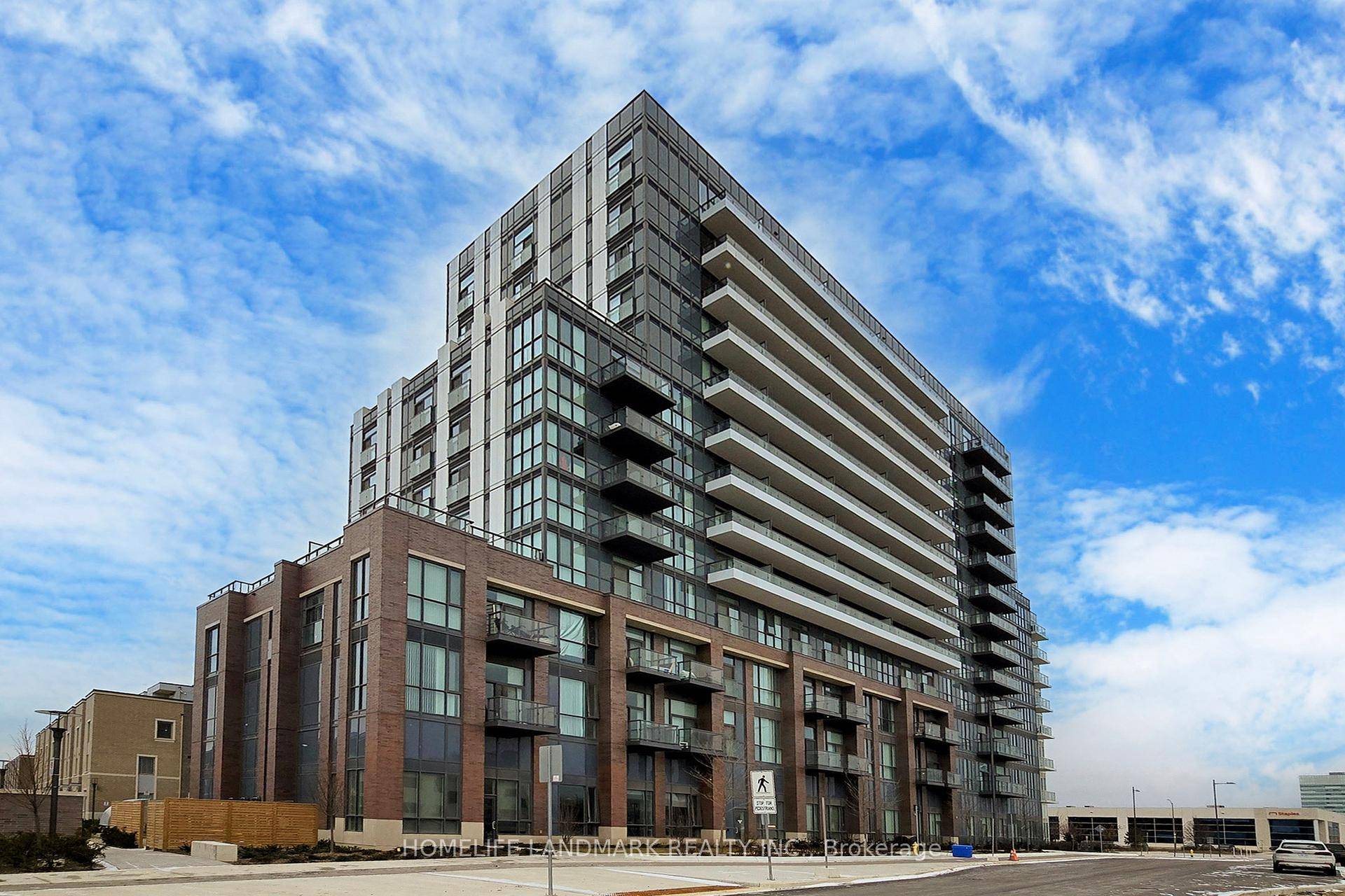 1 year new 1 1 Condo at Mobilio South Towner.