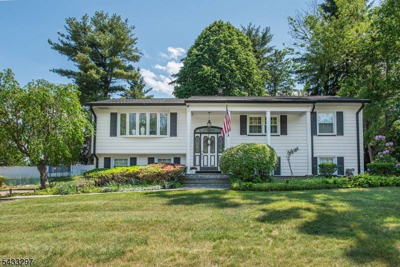 Welcome to this beautifully maintained 4 bedroom, 2.