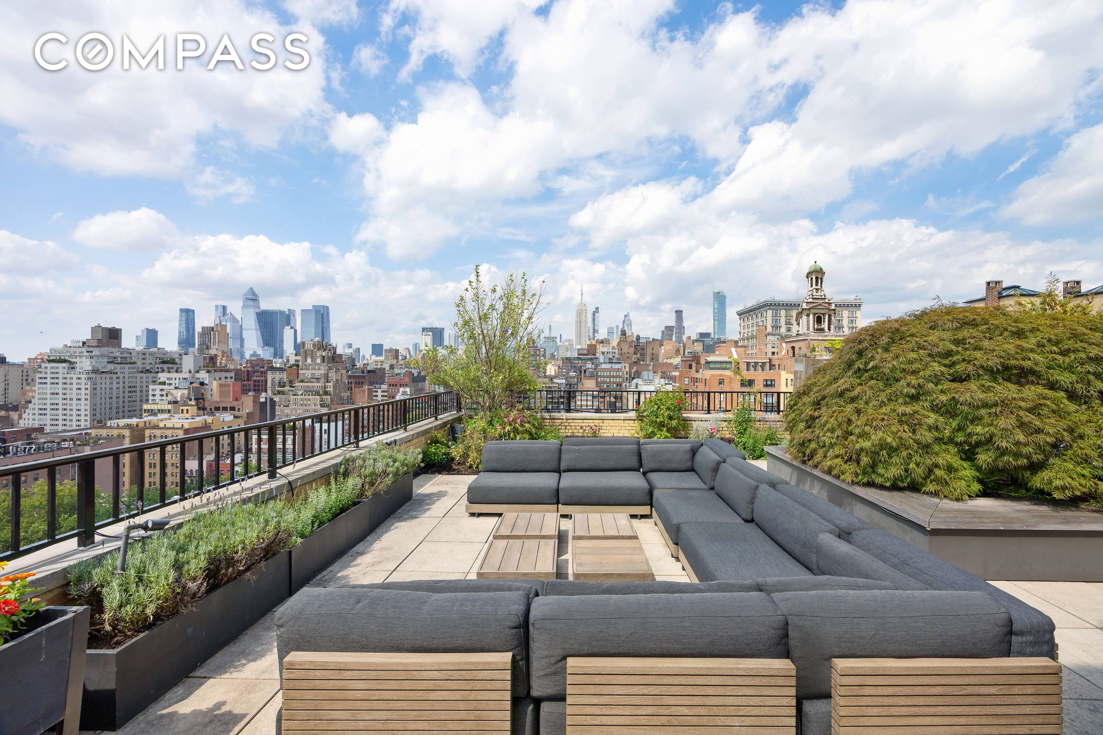 24 Fifth Avenue, Penthouse 1701 is an iconic, 3 bedroom, 3.