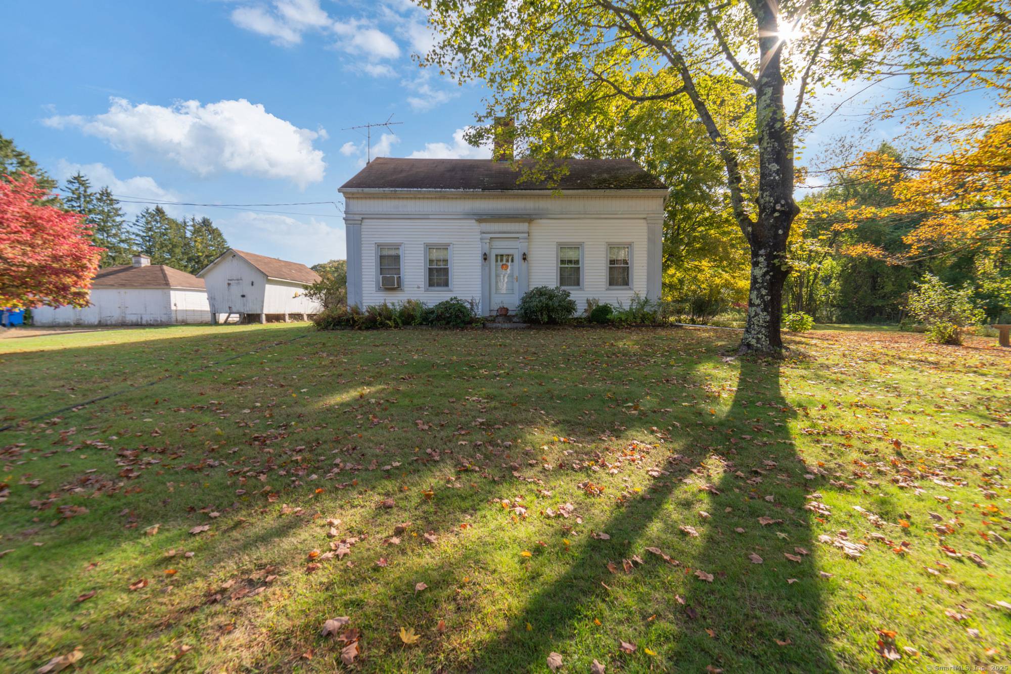 Have you ever wanted to own your own Connecticut farm that dates back to the 1850s ?