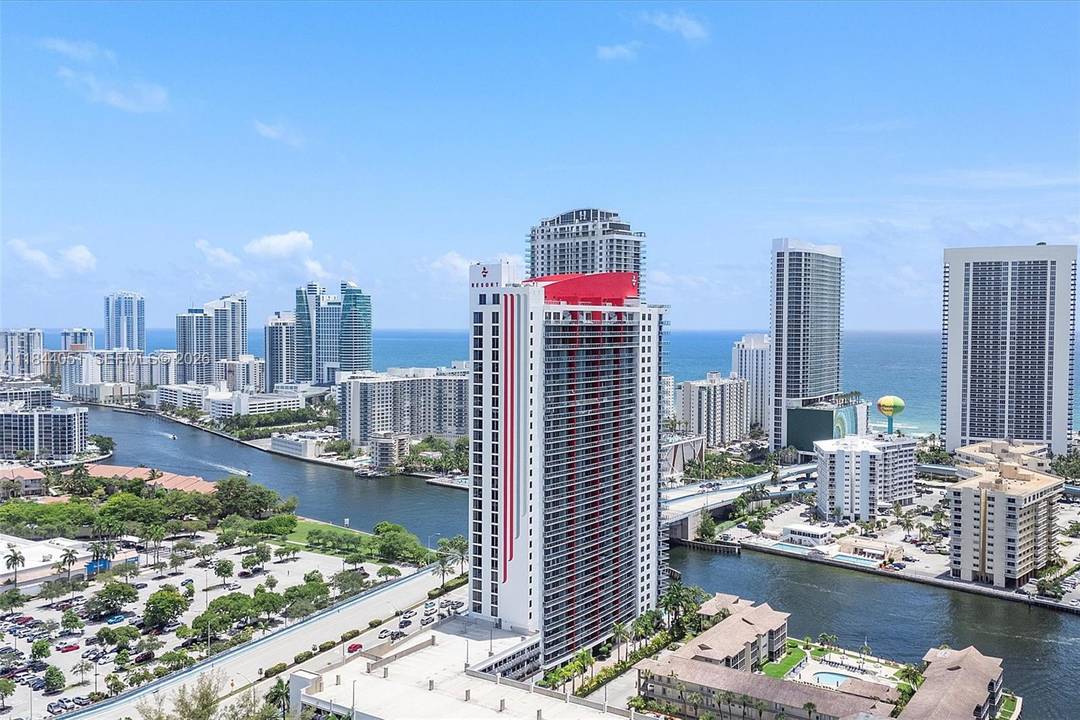 INVESTMENT OPPORTUNITY Condo hotel.