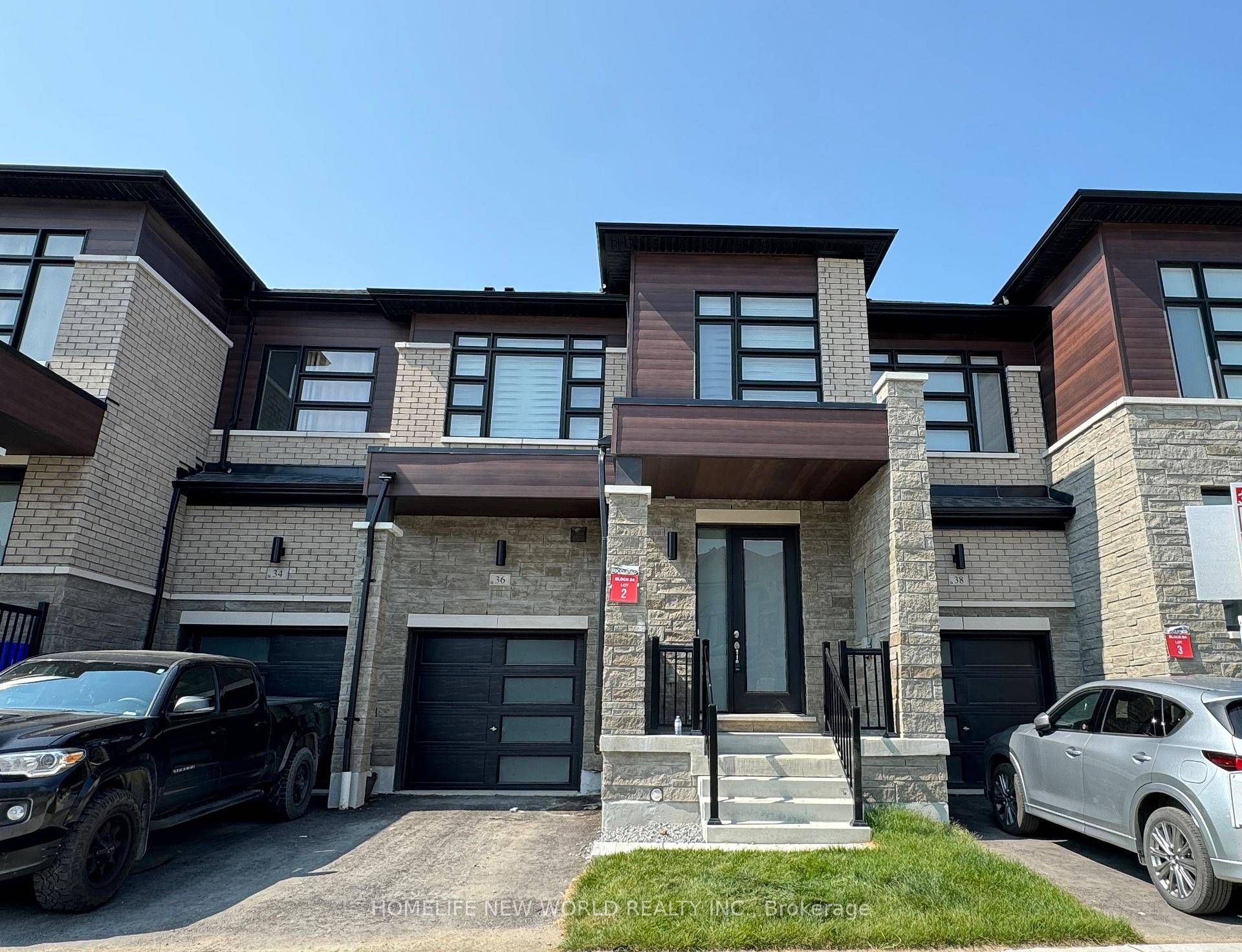 Absolutely Stunning ! 2 Year Old Urban Townhome !