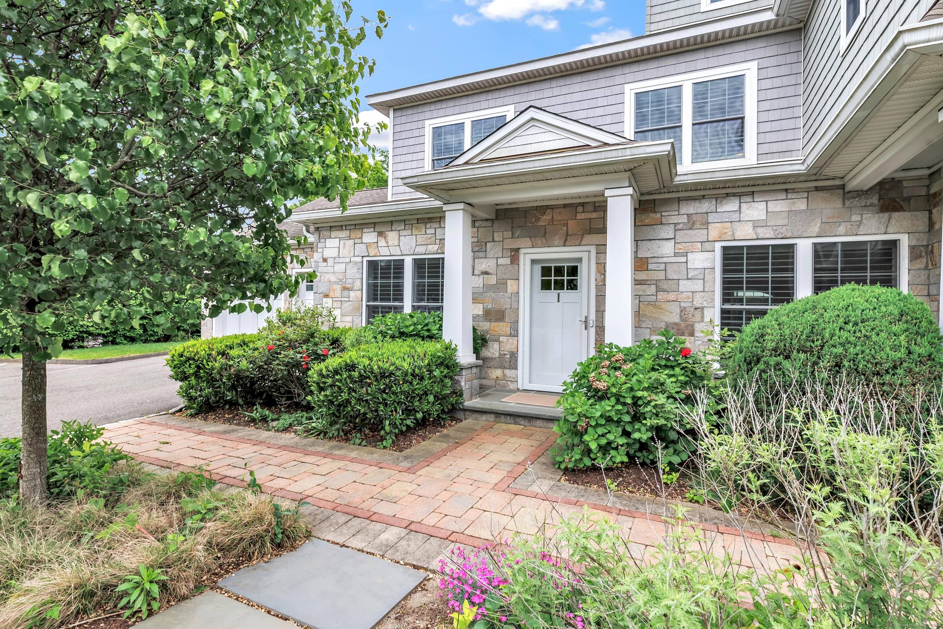 Welcome to this like new, end unit townhouse offering a blend of timeless elegance and modern comfort all within walking distance to downtown Fairfield, the train, and beautiful Jennings Beach.