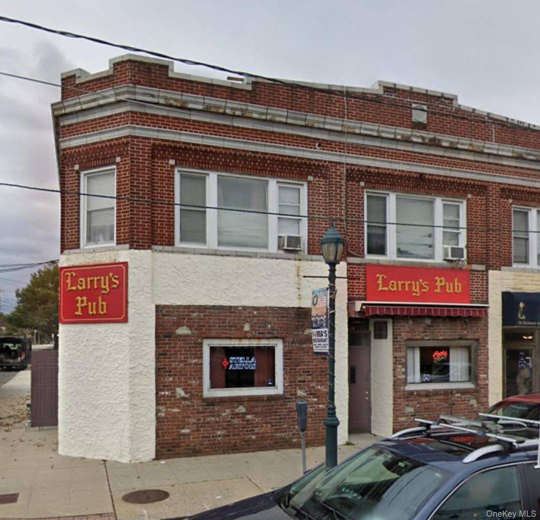 Prime Commercial Lease Opportunity !