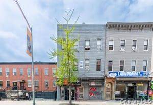 Great income producer in the center of Bushwick.