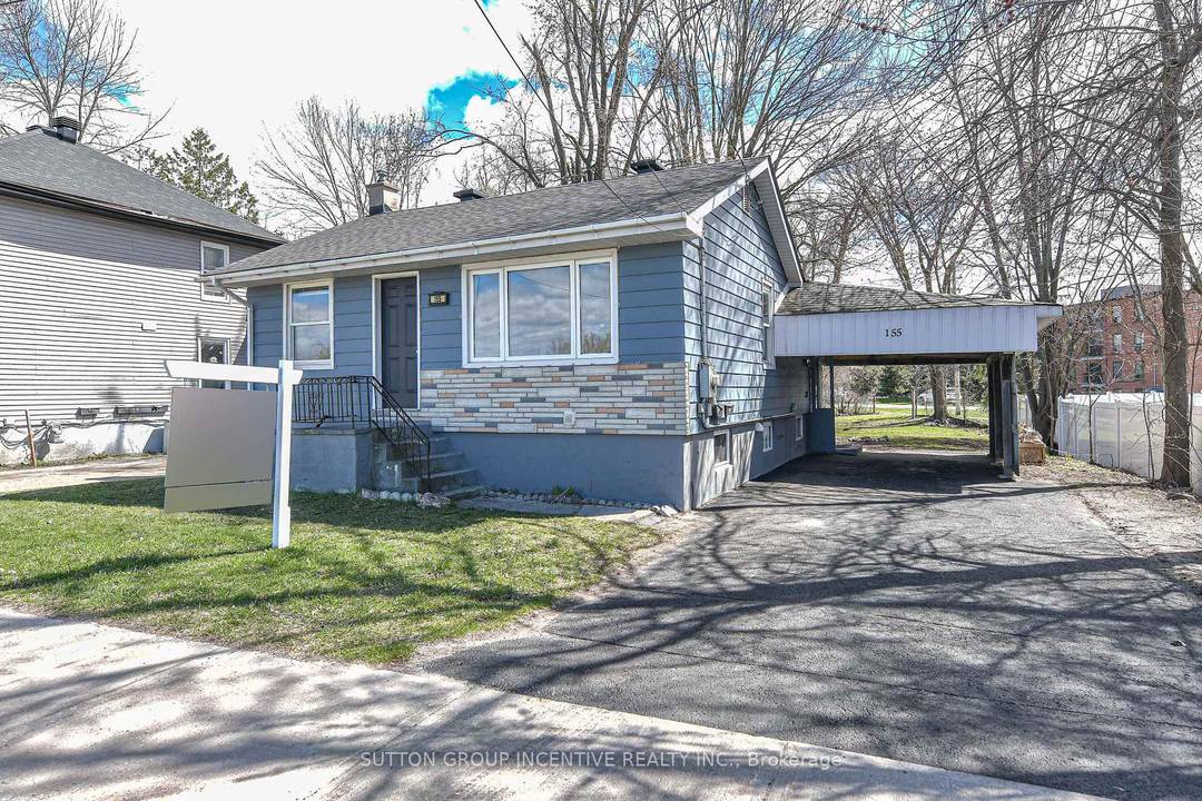 Welcome to 155 Atherley Road in Orillia an excellent opportunity for investors, first time buyers, or those looking for future development potential.
