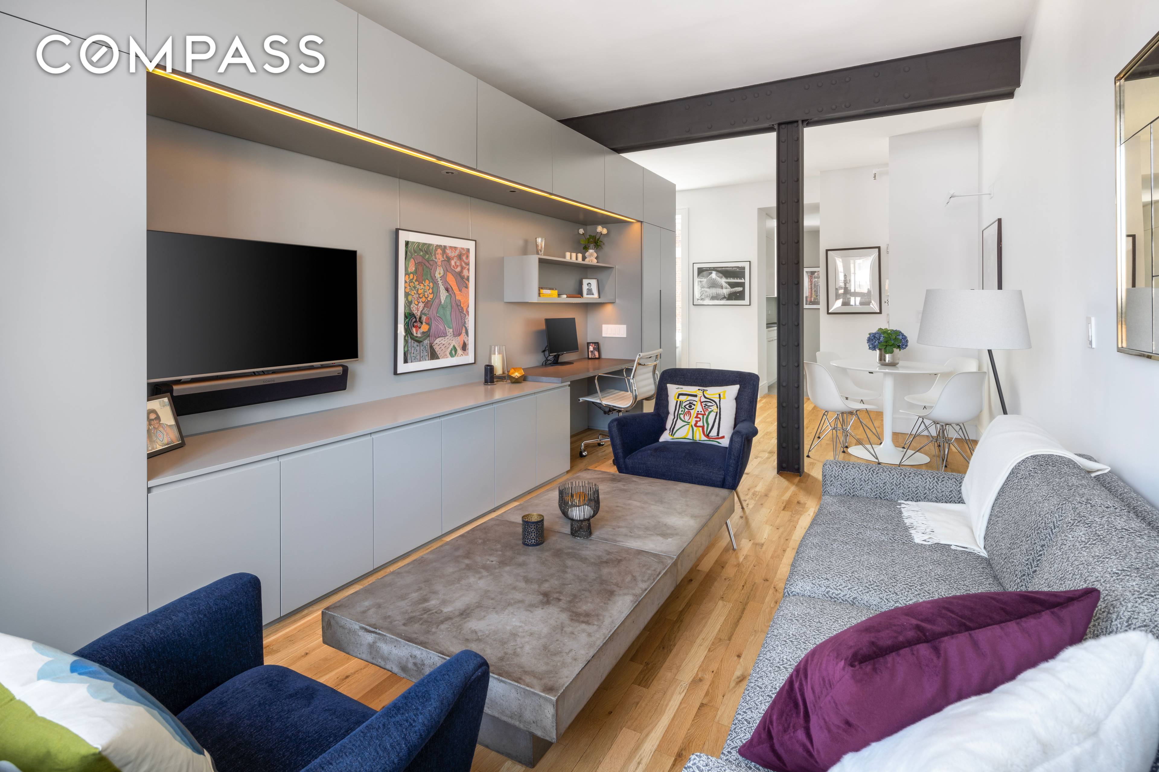 This gut renovated, high floor Greenwich Village 1BR in a pre war doorman coop is in perfect condition and is priced to sell, a rarity in the 2023 downtown market.