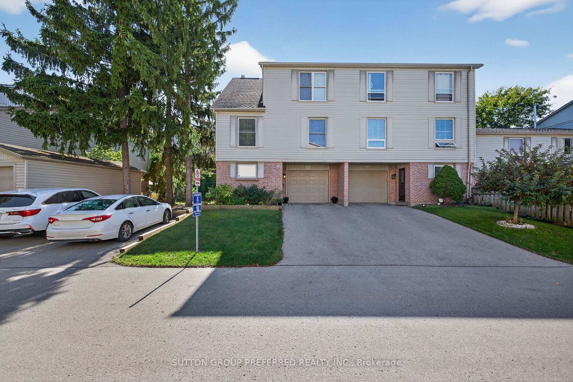 Popular Hickory Hills End Unit.