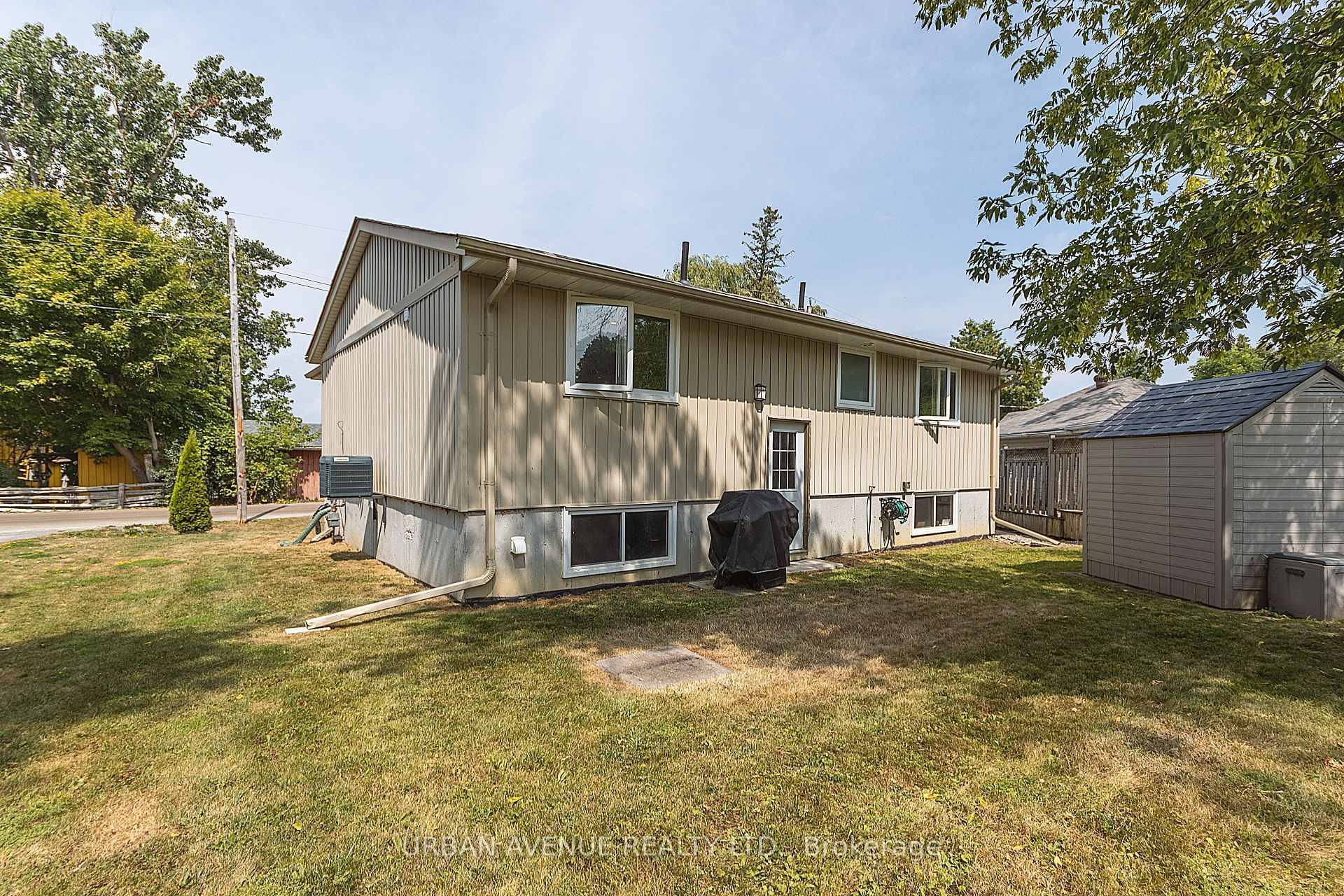 This welcoming raised bungalow is perfect for the first time homeowner or couple wishing to downsize.
