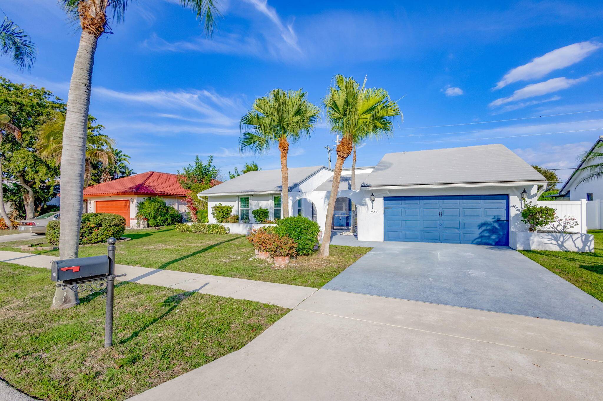 This beautifully upgraded home located in Silverlakes provides the perfect blend of comfort and style.