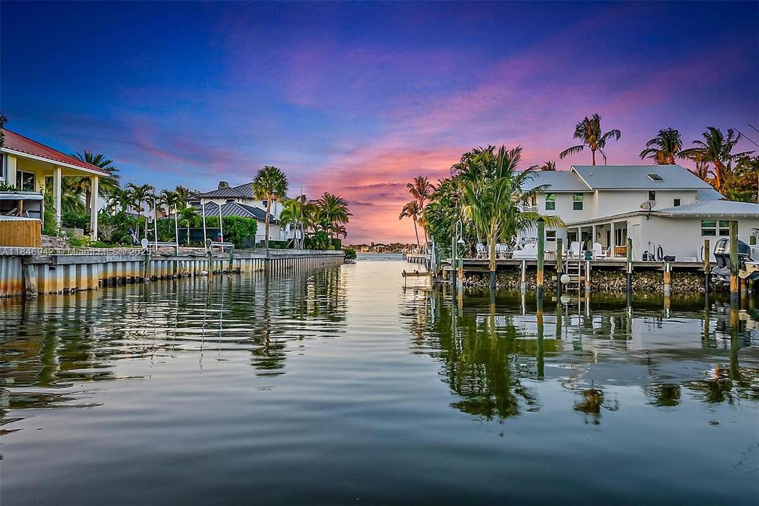 Call Listing agent. Property has a 12, 000 boat lift Virtual Tour https www.