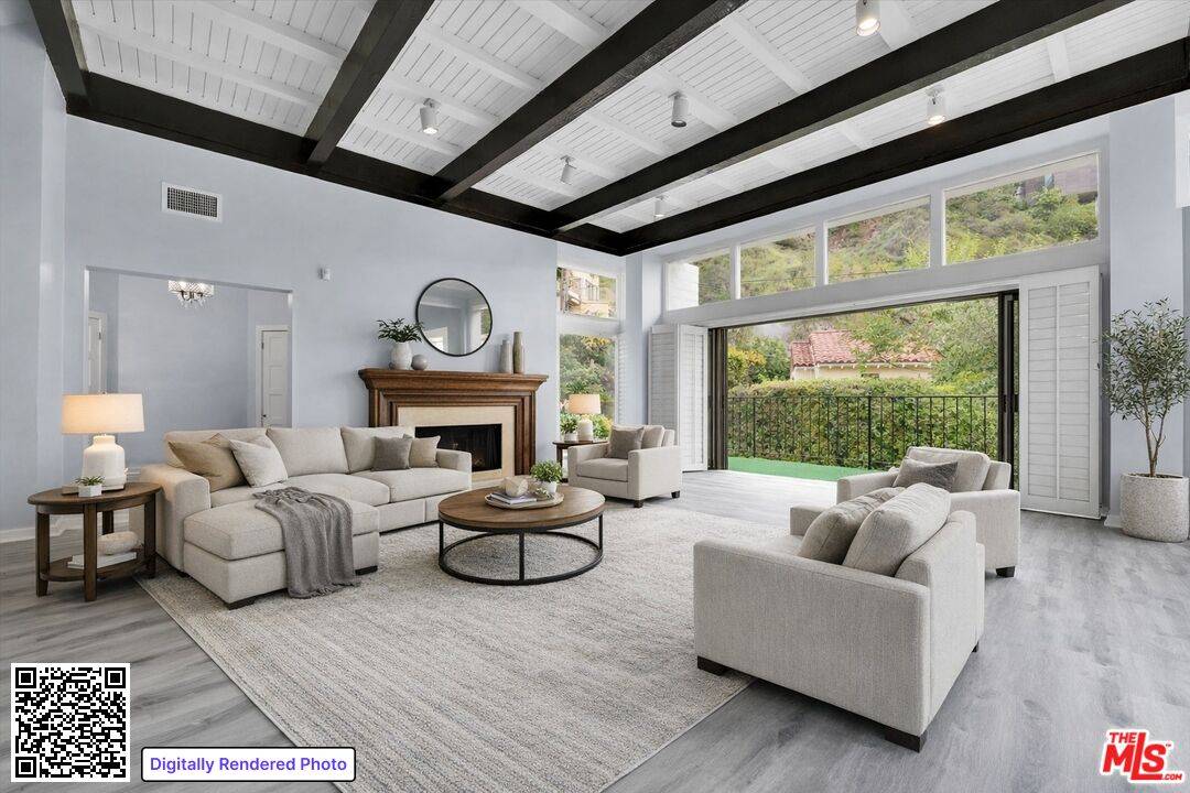 1713 Queens Ct 4BR Sunset Strip La