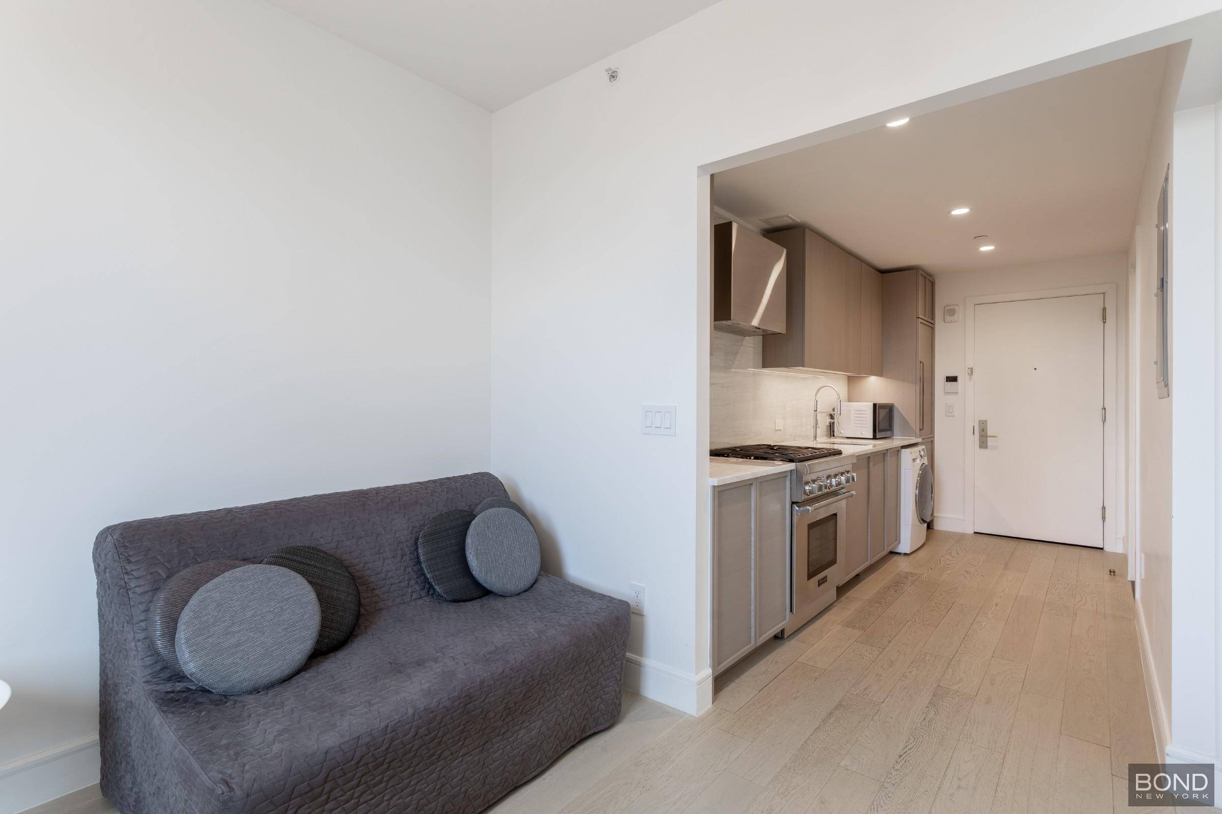 Elegantly Designed Studio Converted to One Bedroom in Luxury BuildingThis thoughtfully converted one bedroom home offers a perfect blend of elegance, comfort, and high end design.