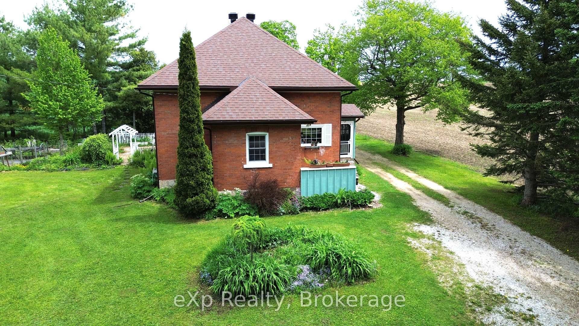 Discover the charmed life waiting to be lived in the beautiful rural countryside of West Grey.