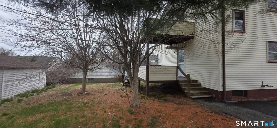 Well maintained 2 Family home located in a sought after neighborhood with convenient access to Boston Avenue shopping centers, Bridgeport Hospital, I 95, Beardsley Park, and more.