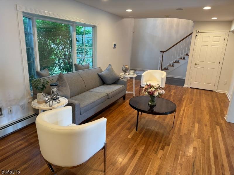 Don't miss this Great Opportunity to rent a charming, well maintained Colonial Home in conveniently located Paramus !