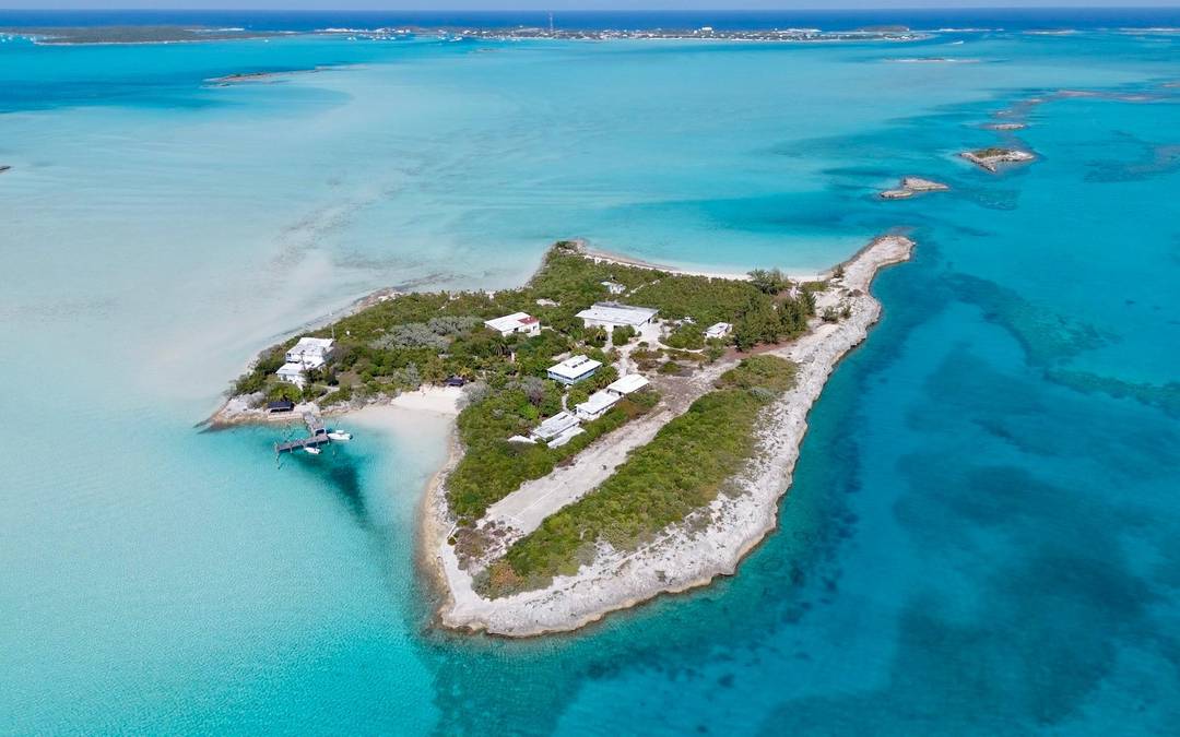 LEAF CAY, PRIVATE ISLAND Private Island Exuma-And-Exuma-Cays