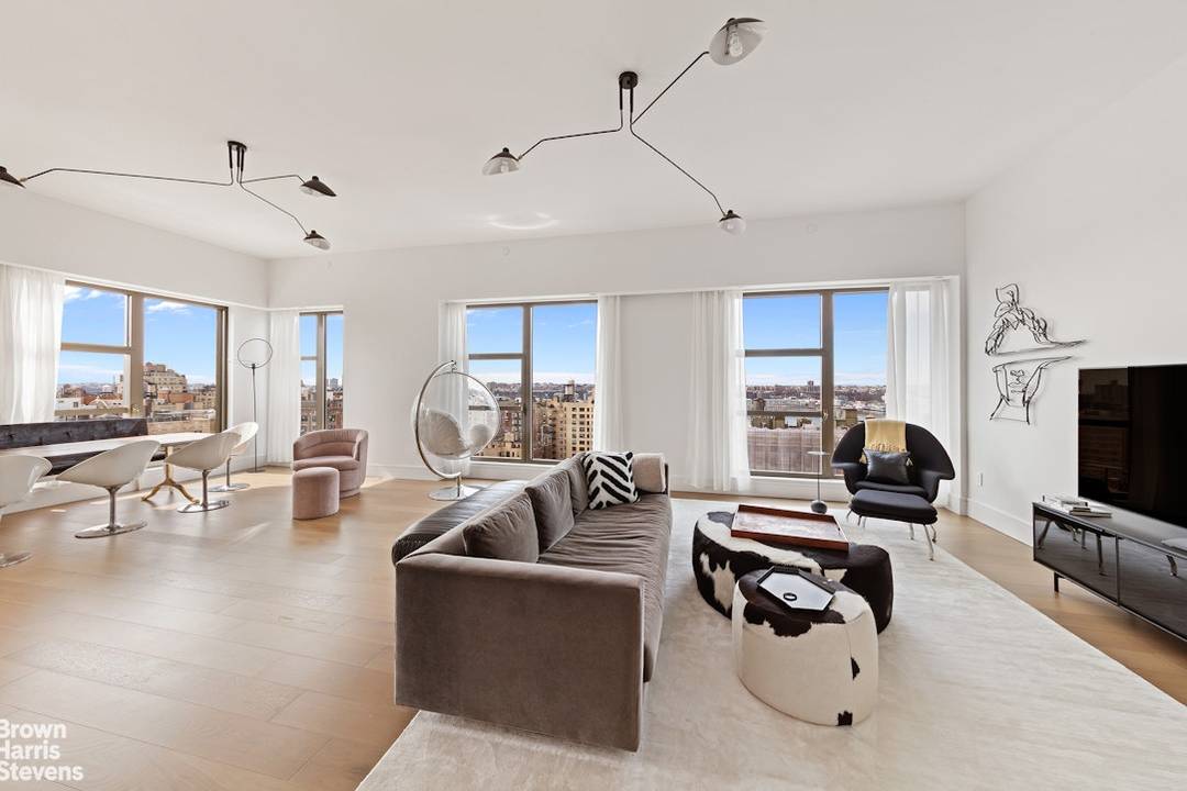 Experience elevated Upper West Side living at The Westly, a striking modern residence that blends classic neighborhood charm with contemporary design.