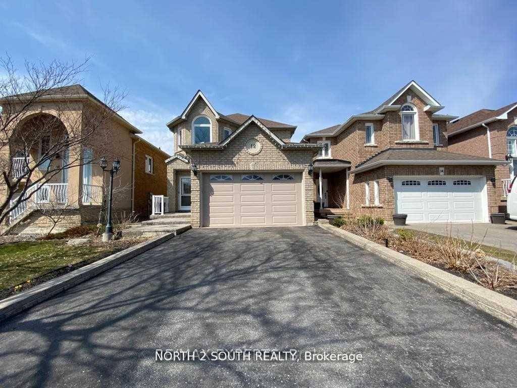 ALL INCLUSIVE ! ! ! Spacious amp ; bright basement apartment with private entrance in prime Vaughan location !