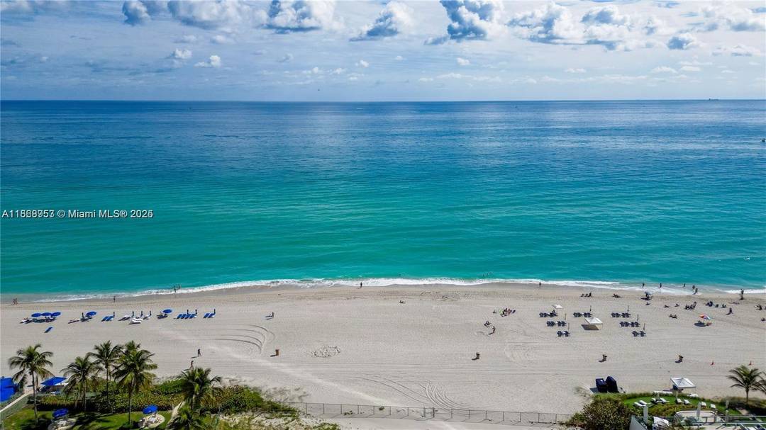 This Residence offers 1, 685 Sq.