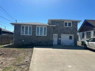 Stoney Creek home on Barton St E !