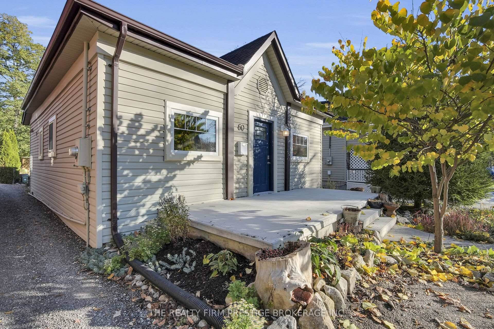 Nestled on a quiet, one way street, in the heart of Wortley Village, you will find this beautifully renovated, Wortley cottage home.