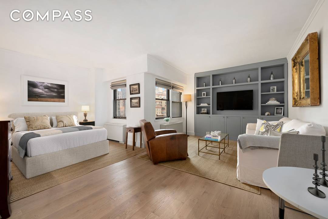 Urban accessibility meets pin drop quiet in this bright and airy home featuring gorgeous updates, excellent storage space, and an ideal location in a revered Gramercy cooperative.