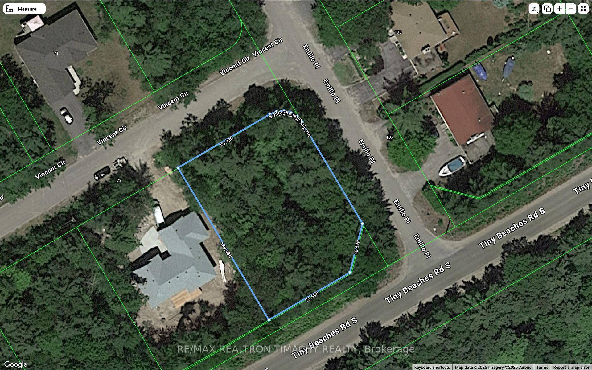 Beautiful, flat building lot for your dream cottage or residence in a well established neighbourhood in Bluewater Beach Neighbourhood.
