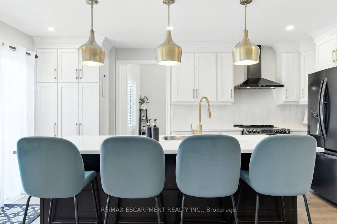 Welcome to 2 Caledonia Avenue where style, comfort, and location meet.