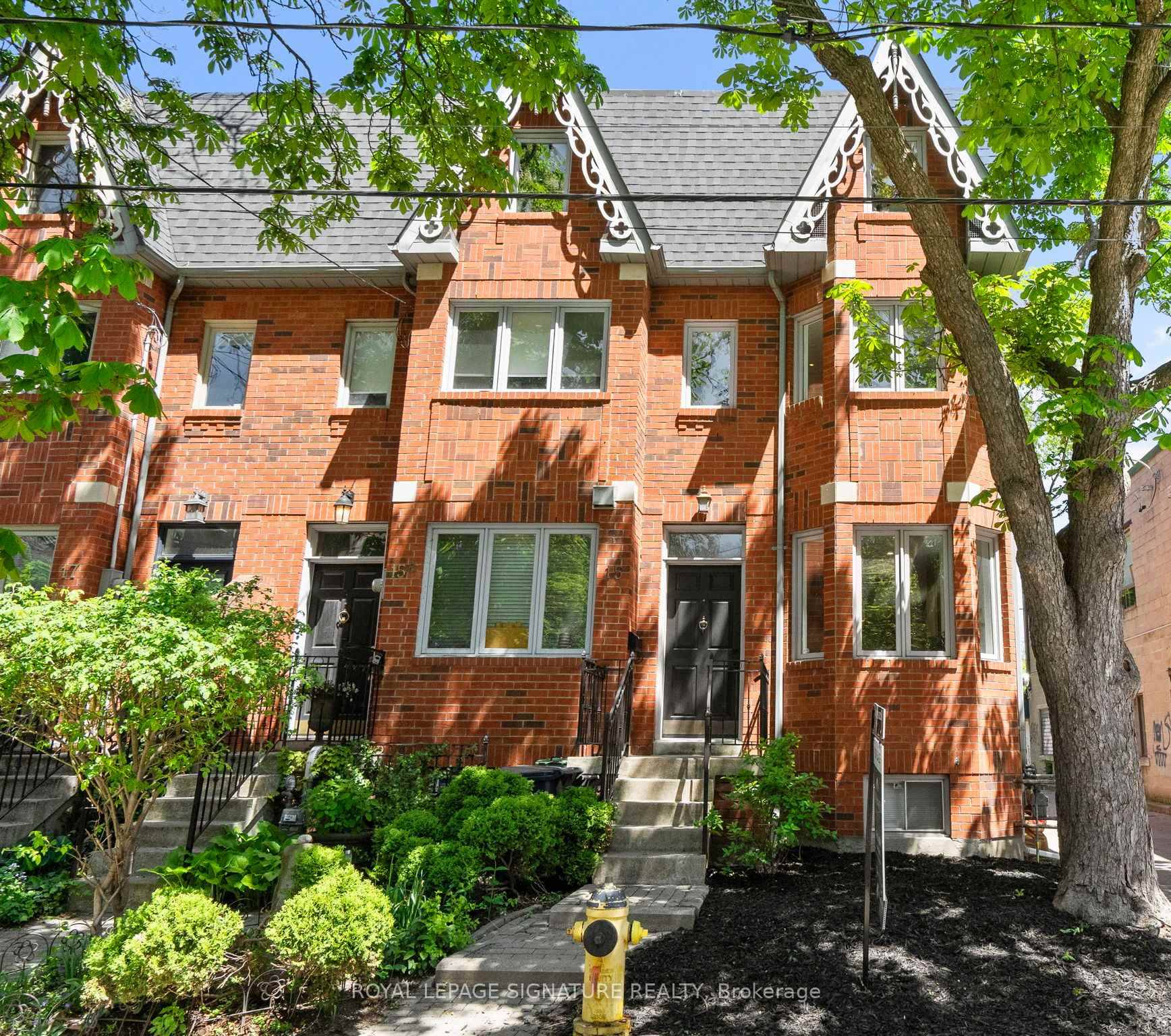 Welcome to 15 Boulton Avenue, your dream home in the heart of Leslieville !