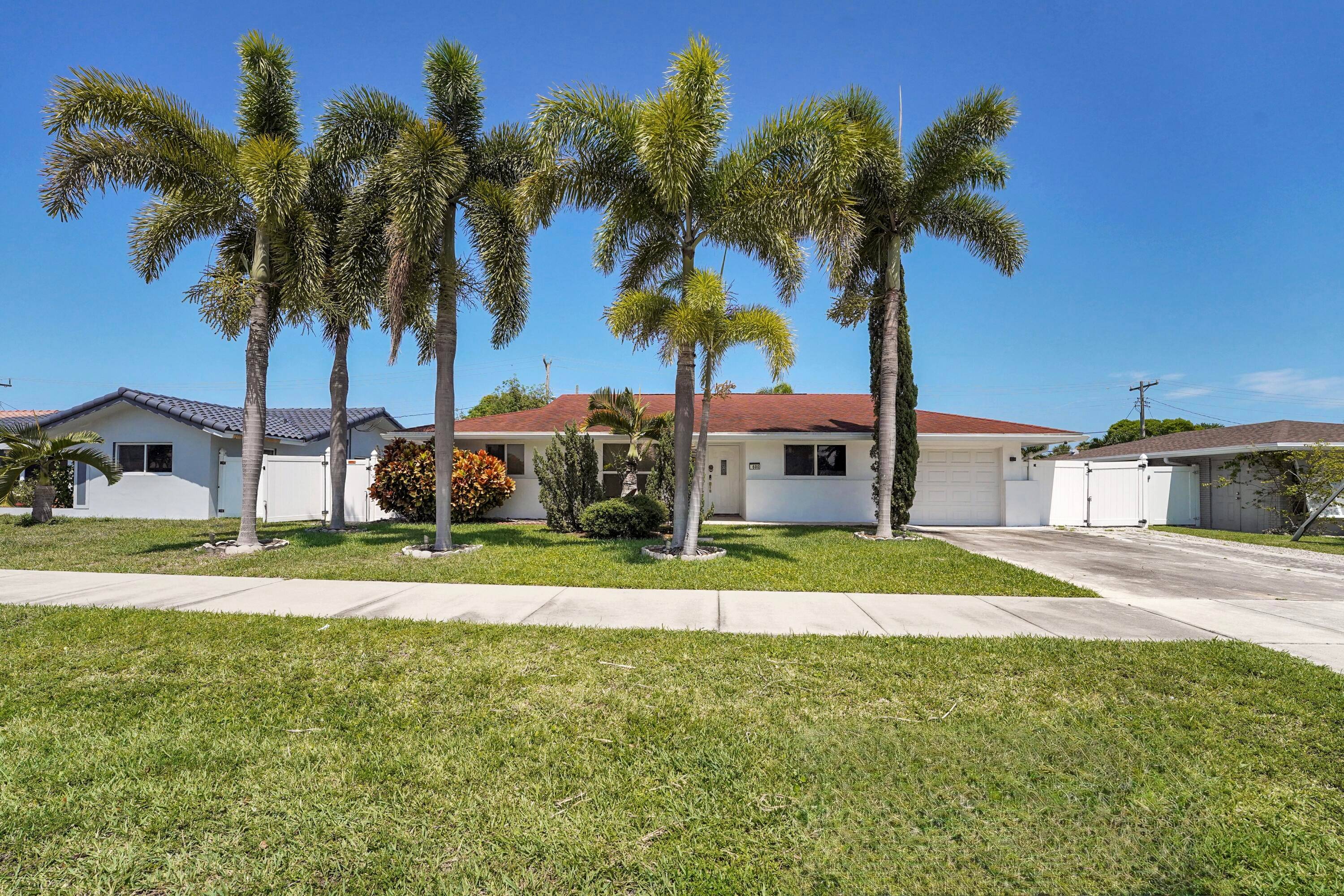 Public Remarks Welcome to this beautifully updated RARELY AVAILABLE 4 bedroom, 3 bathroom single family home with NO HOA, park your boat !