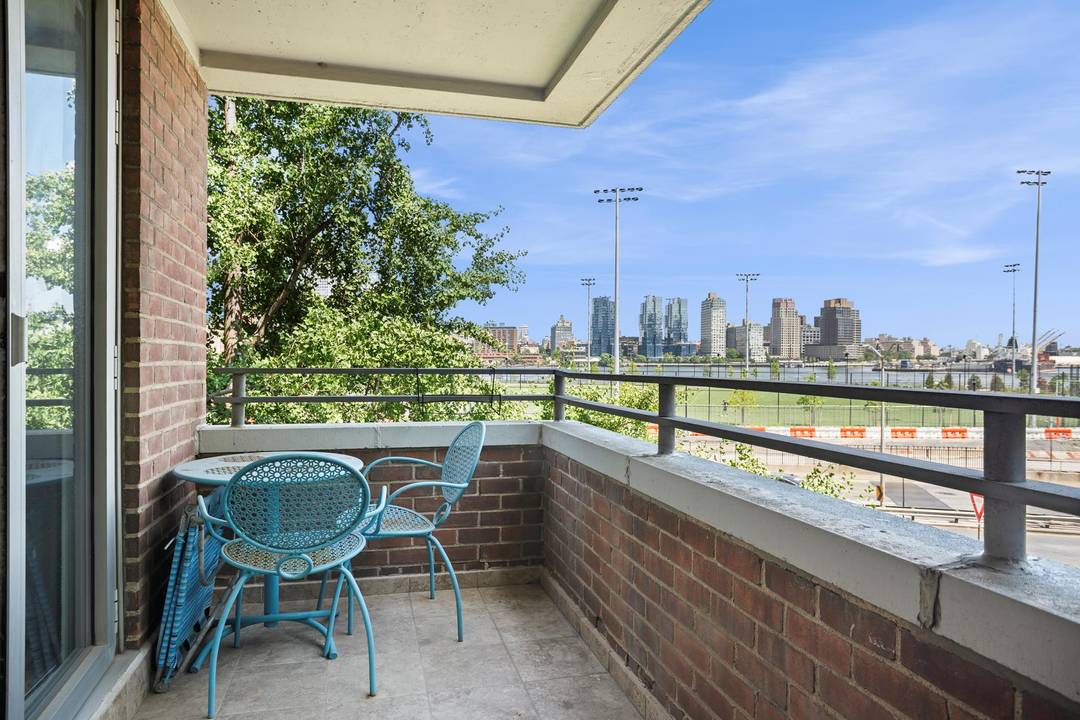 Welcome to 453 FDR Drive, C207.